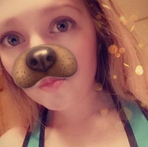 Meet your Posher, Hailey